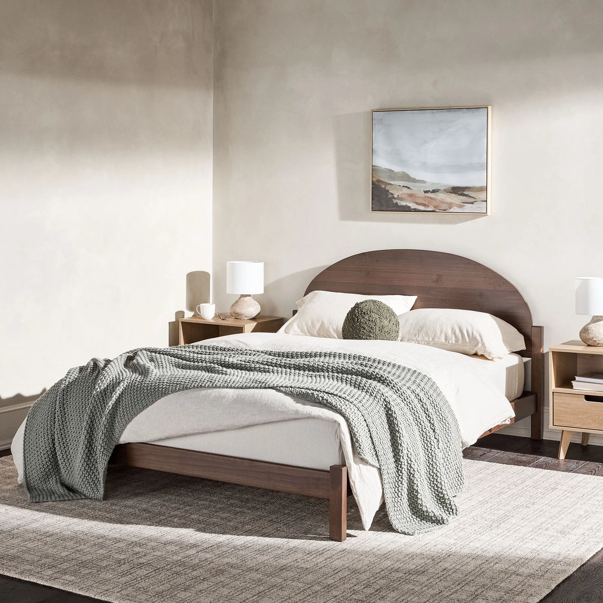 Solid Wood Queen Bed I65154