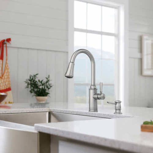 Spot Resist Pulldown Spray Kitchen Faucet B3528