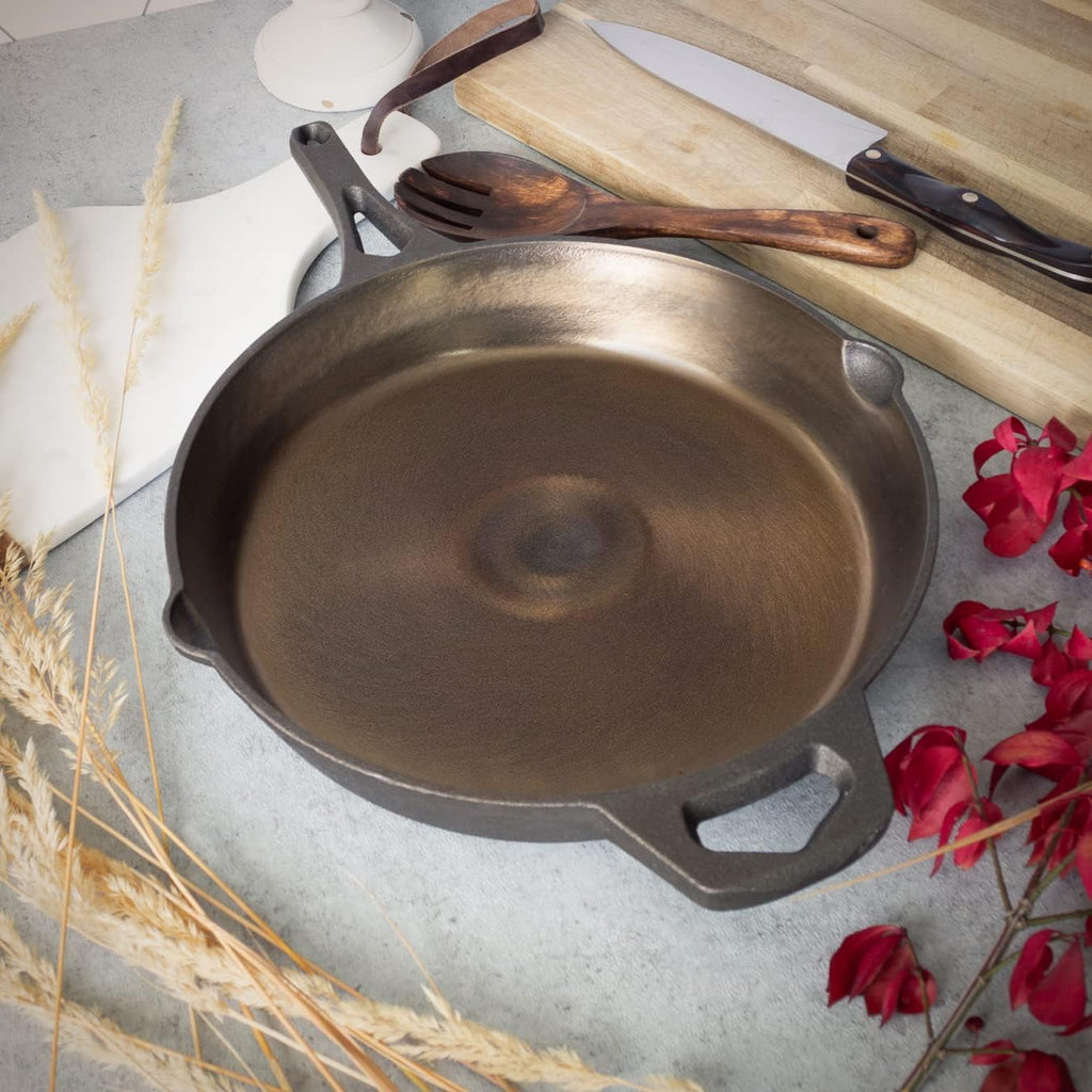 Cast Iron Skillet (10 Inch) Z594