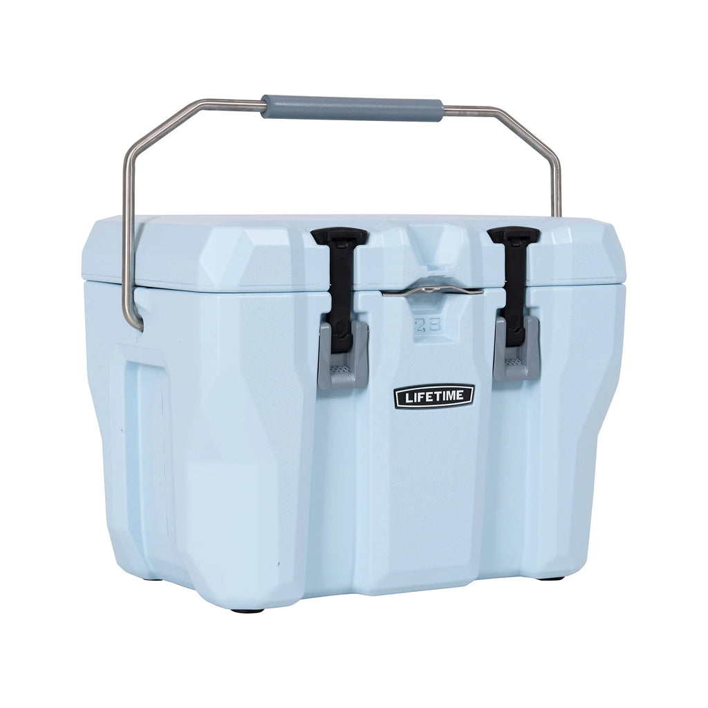 28 Quart High Performance Polyethylene Cooler U243149