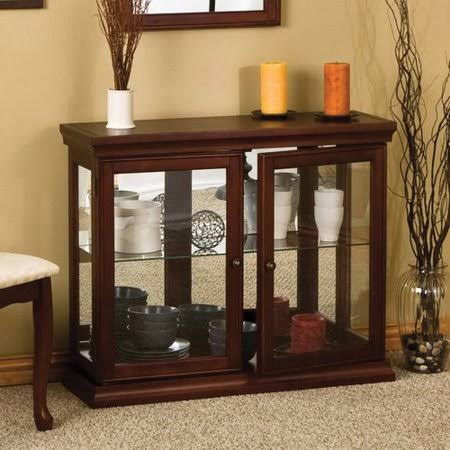 Curio Cabinet D438329