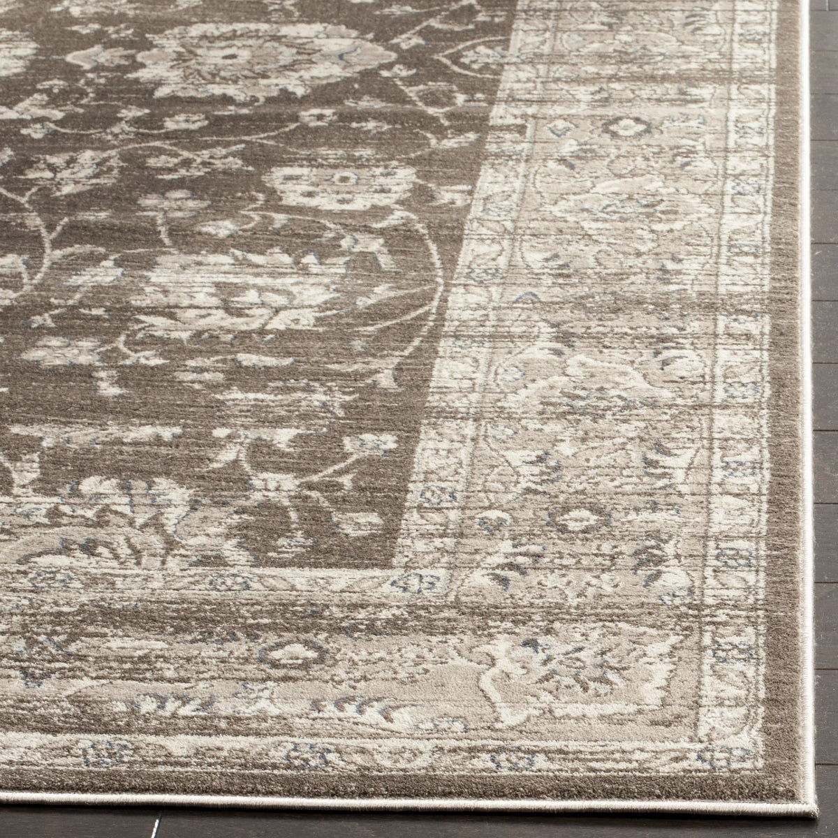 Brown Ivory Traditional Area Rug 5'1" x 7'7" Z9020